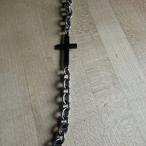 Men /women  Black Cross Chain bracelet Unbranded
